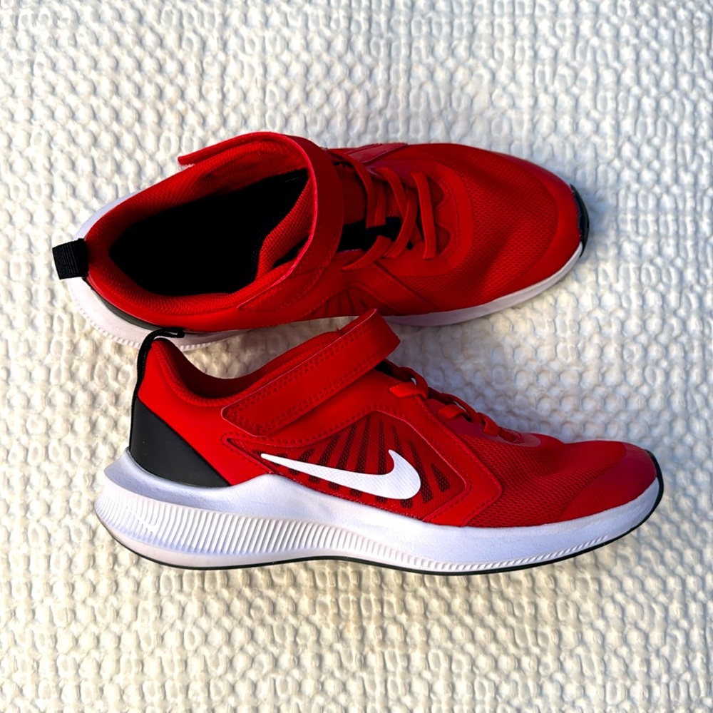 NIKE Running Women Downshifters shoes